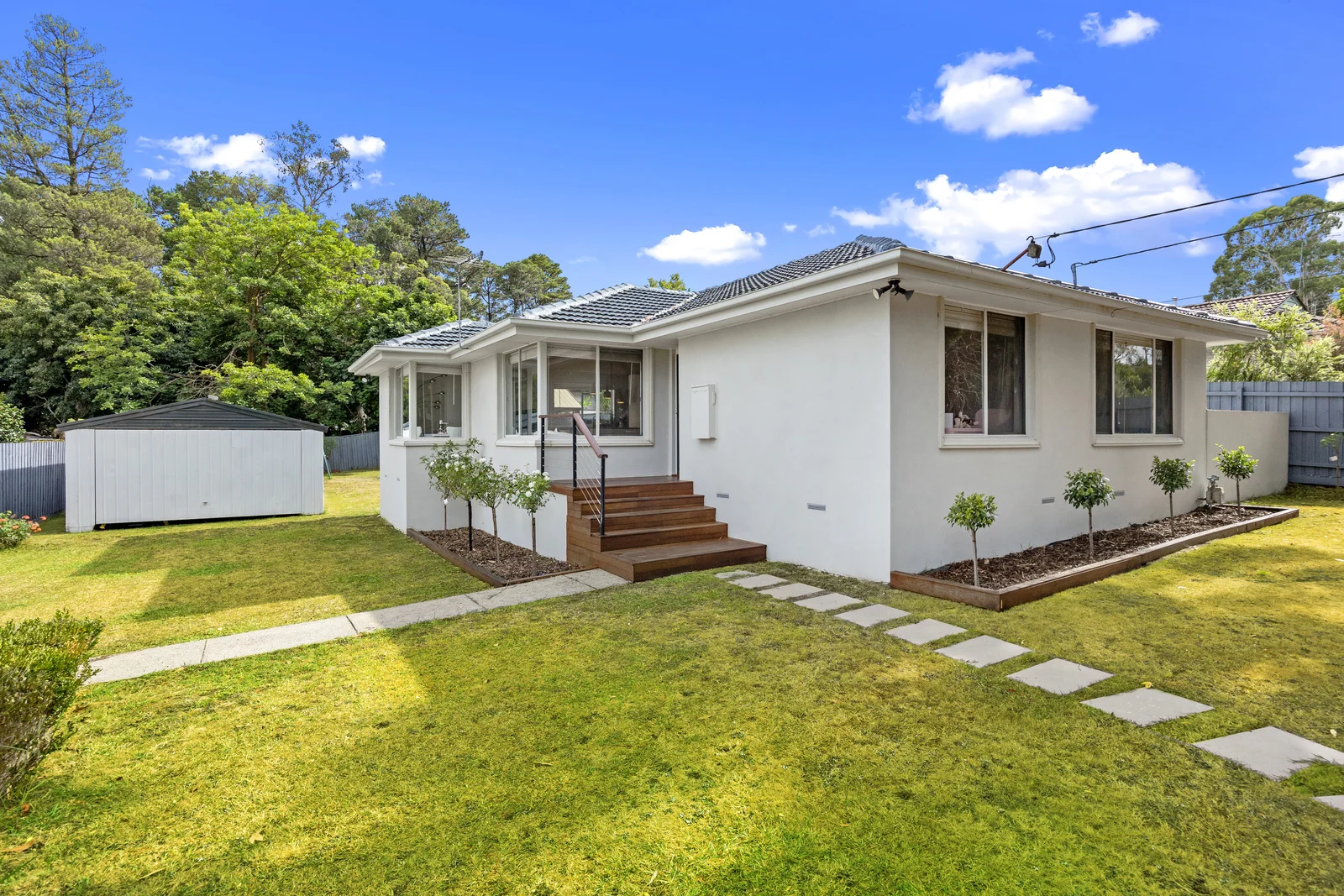 31 Gladesville Drive, Kilsyth VIC 3137