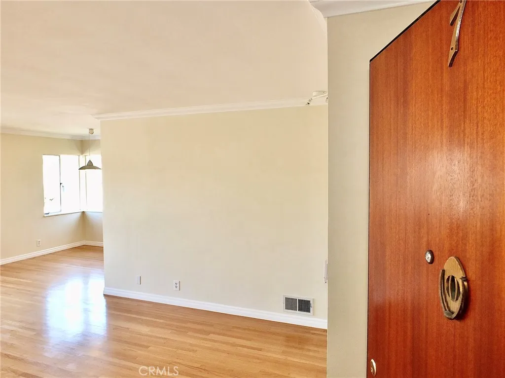 Additional image 2 of 1250 E East 3rd Street Unit 7, Long Beach, CA 90802