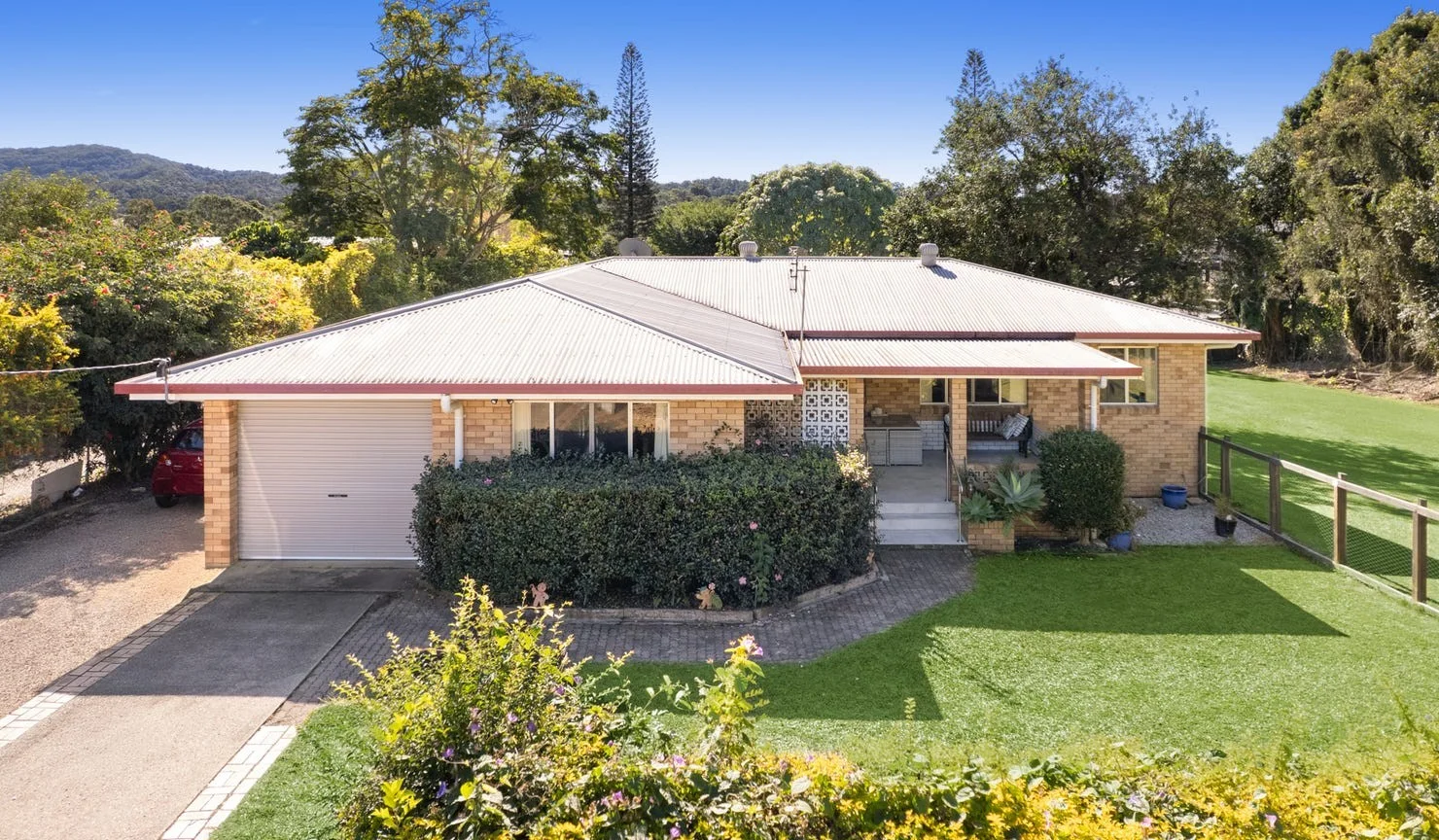 13 Archie St, Nambour QLD 4560