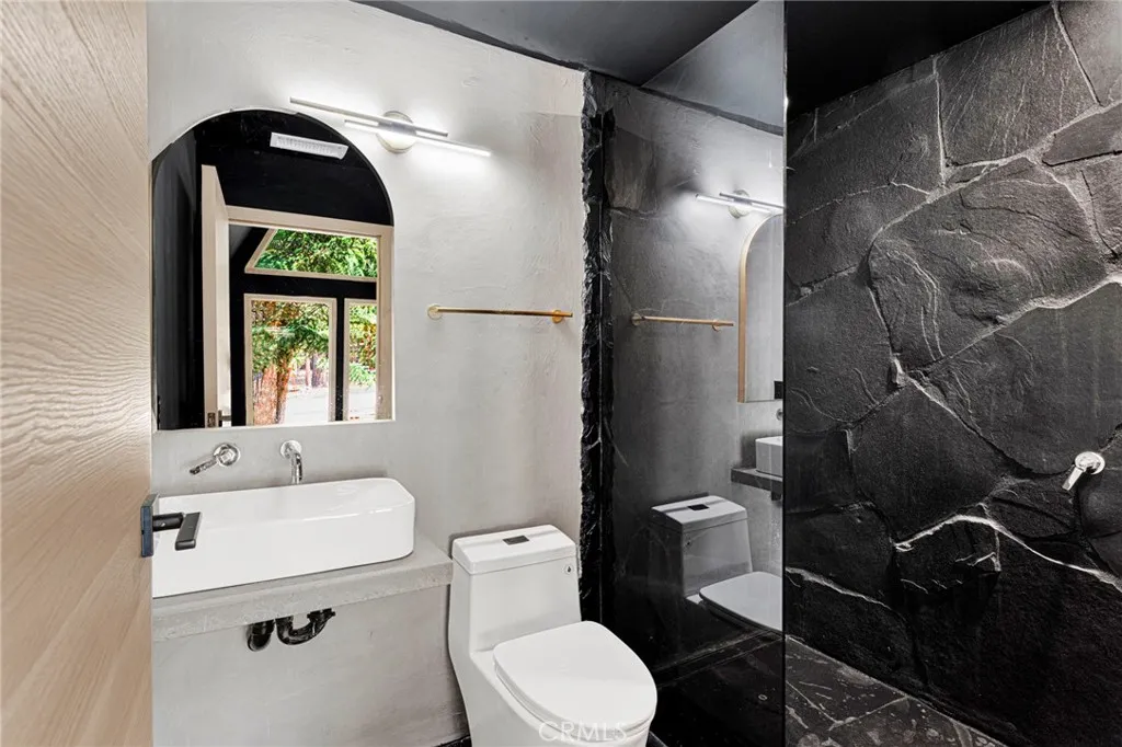 Additional image 37 of 605 Ponderosa Dr, Big Bear Lake, CA 92315
