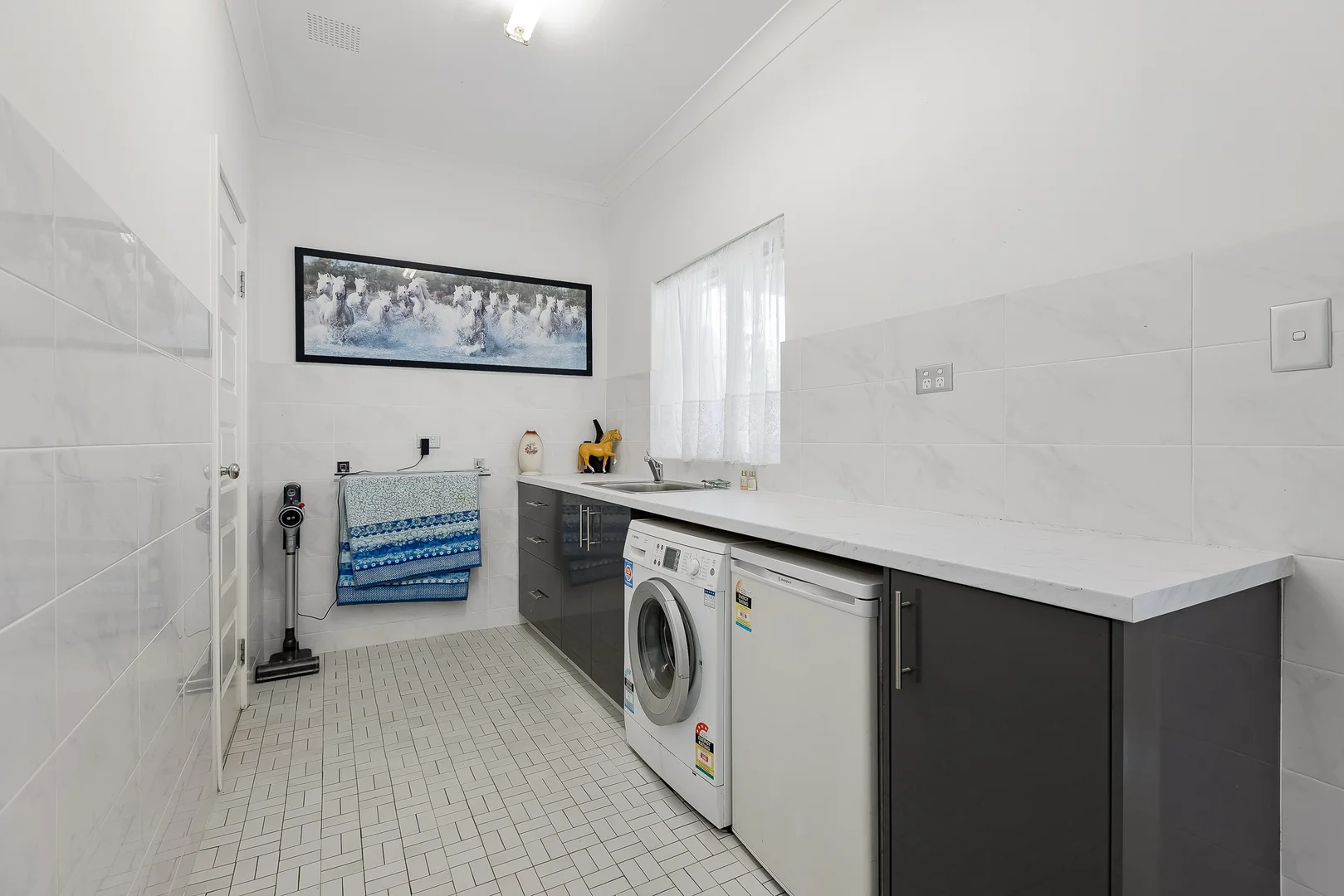 Additional image 17 of 8 Mckenize Grove, Kelmscott WA 6111