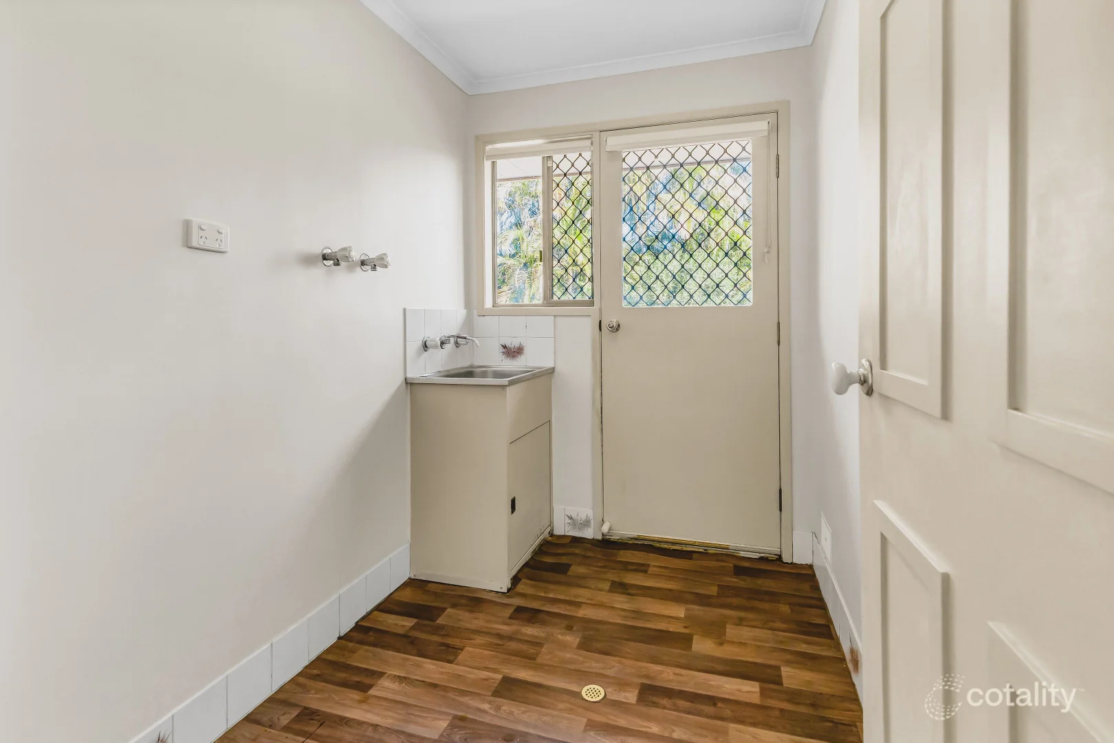 Additional image 9 of 130 Milne Street, Mount Warren Park QLD 4207