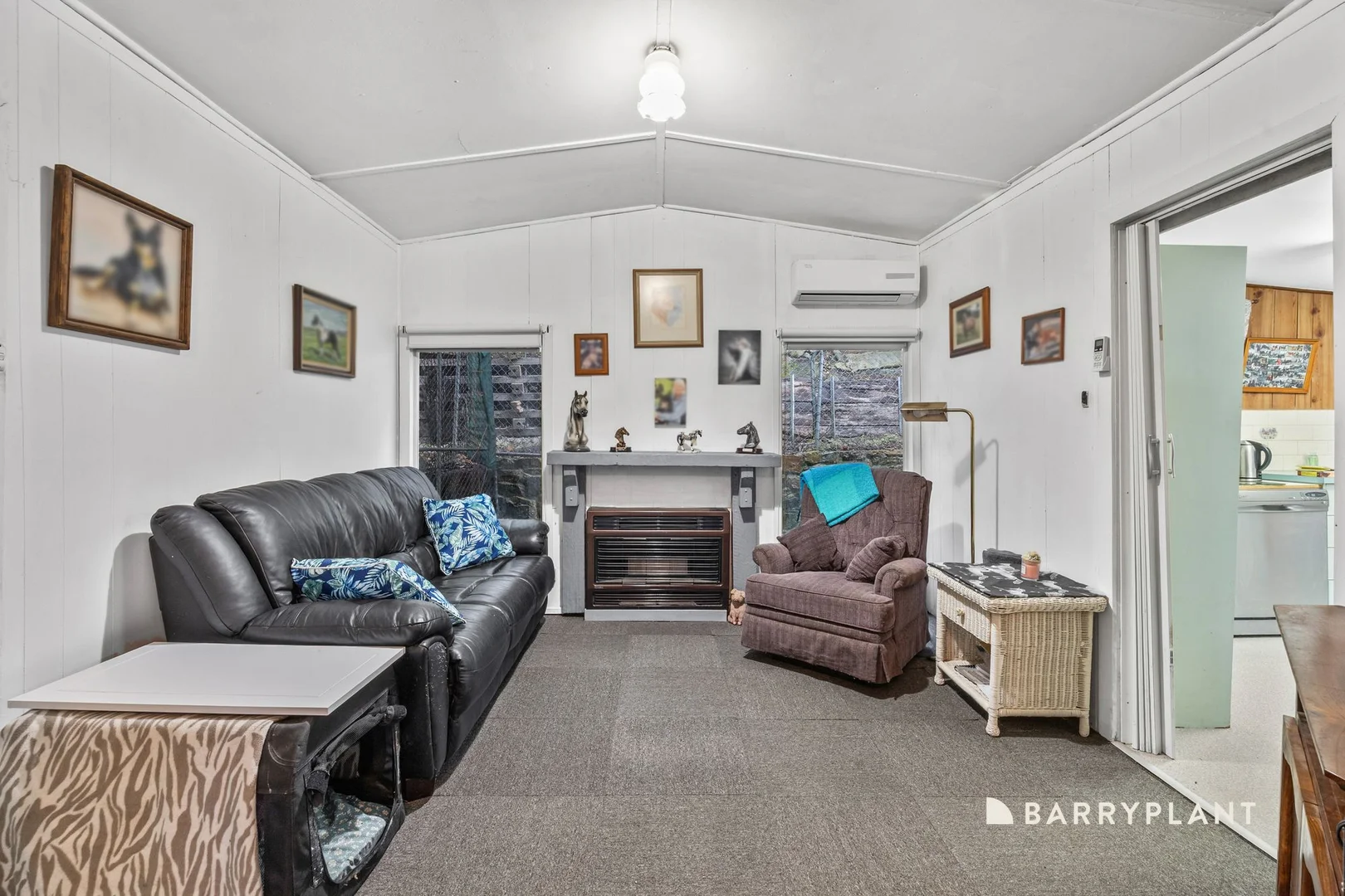 7 Daphne Crescent, Hurstbridge VIC 3099 photo 4