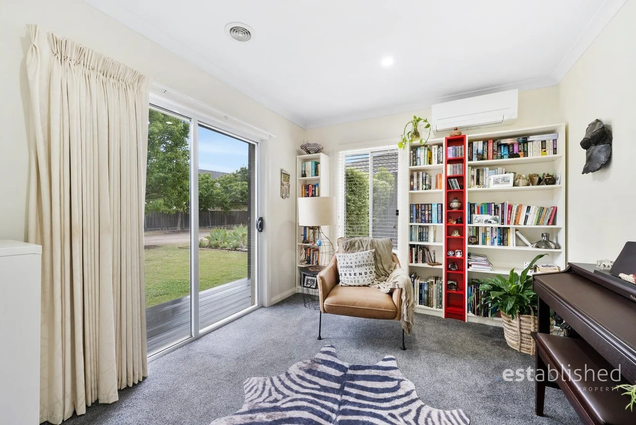 Additional image 2 of 19 Montclair Street, Sanctuary Lakes VIC 3030