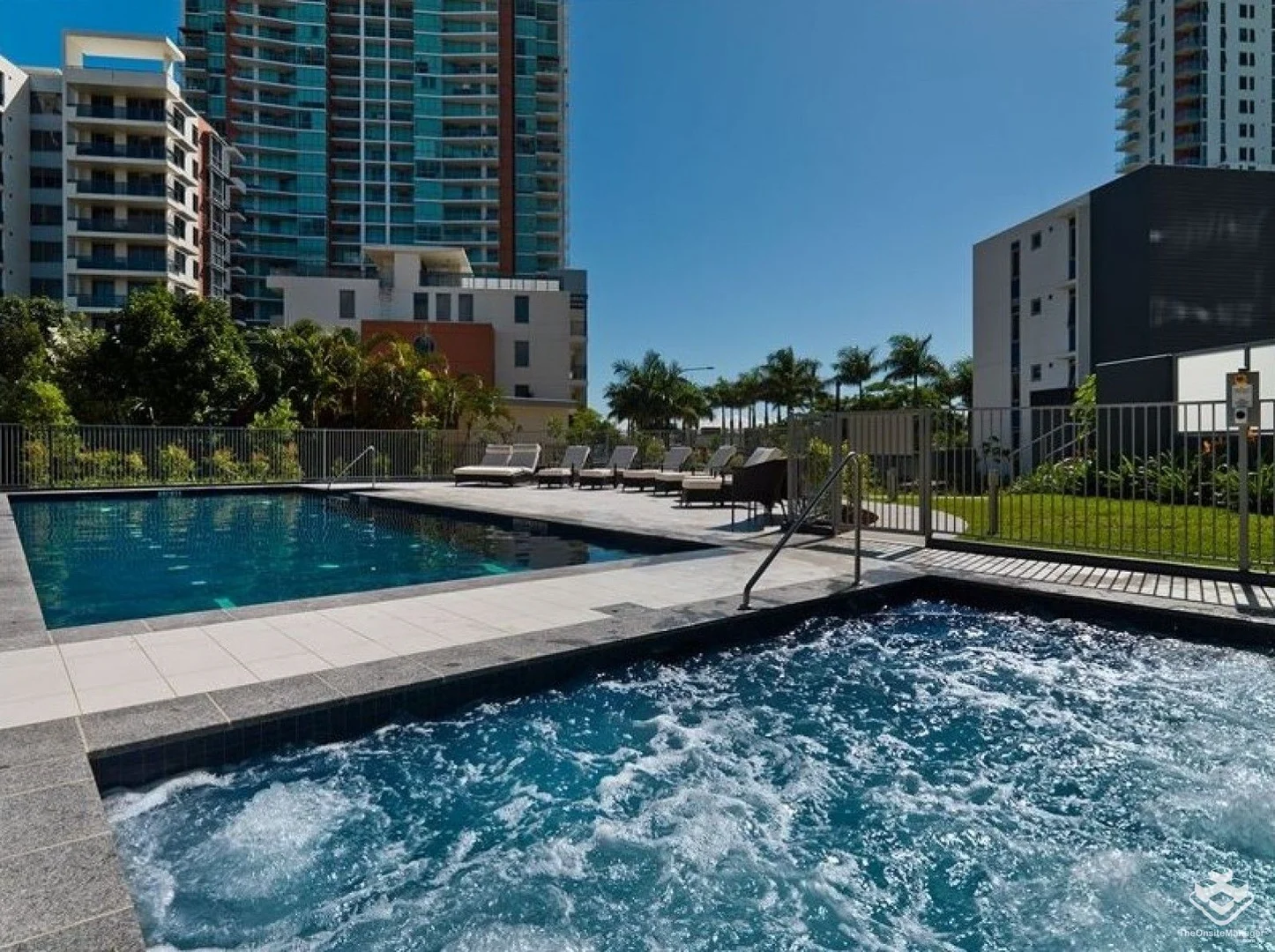 Additional image 4 of ID:21173634/6 Aqua Street, Southport QLD 4215
