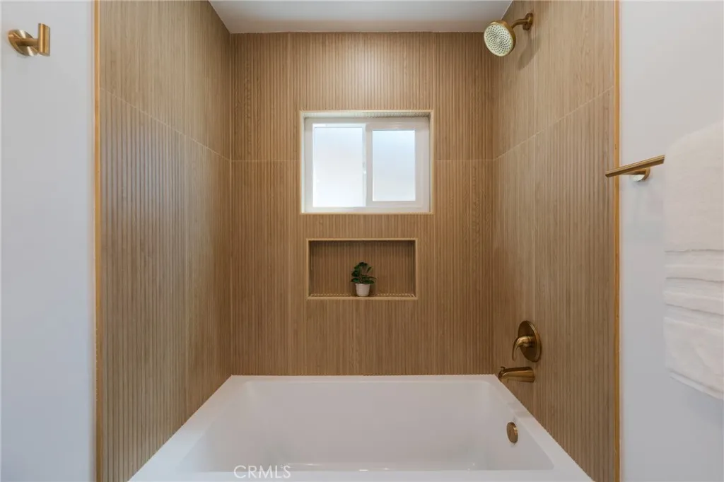 Additional image 21 of 1018 N Wright St, Santa Ana, CA 92701