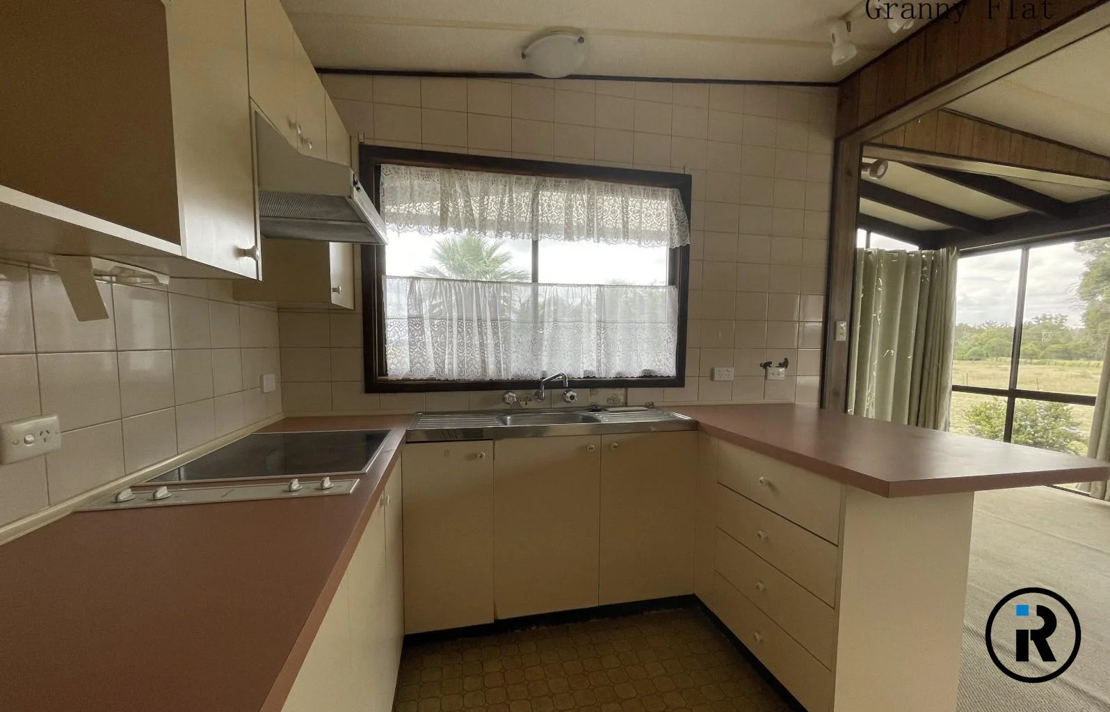 Additional image 5 of 137-141 Caledonian Rd, Walloon QLD 4306