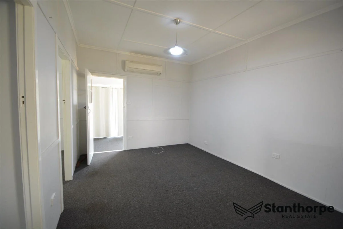 31 Hillcrest Street, Stanthorpe QLD 4380 photo 4