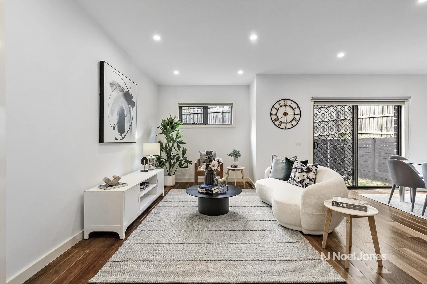 Additional image 2 of 4/37 Deep Creek Road, Mitcham VIC 3132