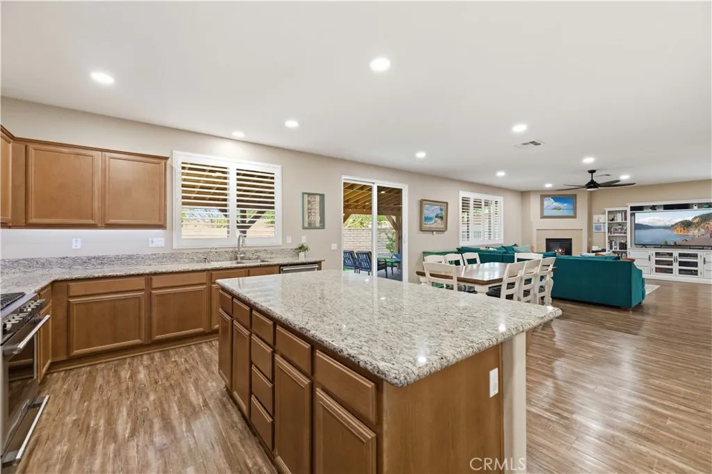 Additional image 20 of 43948 Spring St, Lancaster, CA 93536