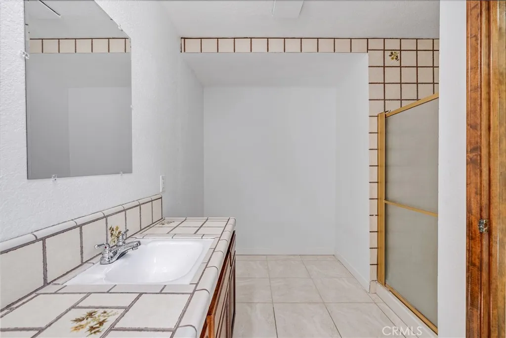 Additional image 93 of 31817 Saint Anne Drive, Llano, CA 93544