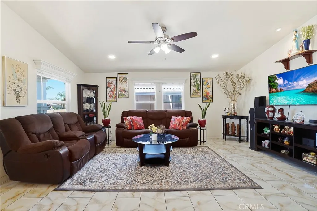 Additional image 7 of 8200 Bolsa Ave Unit 179, Midway City, CA 92655