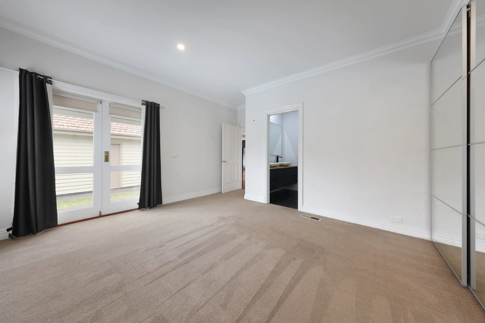 Additional image 6 of 877 Centre Road, Bentleigh East VIC 3165