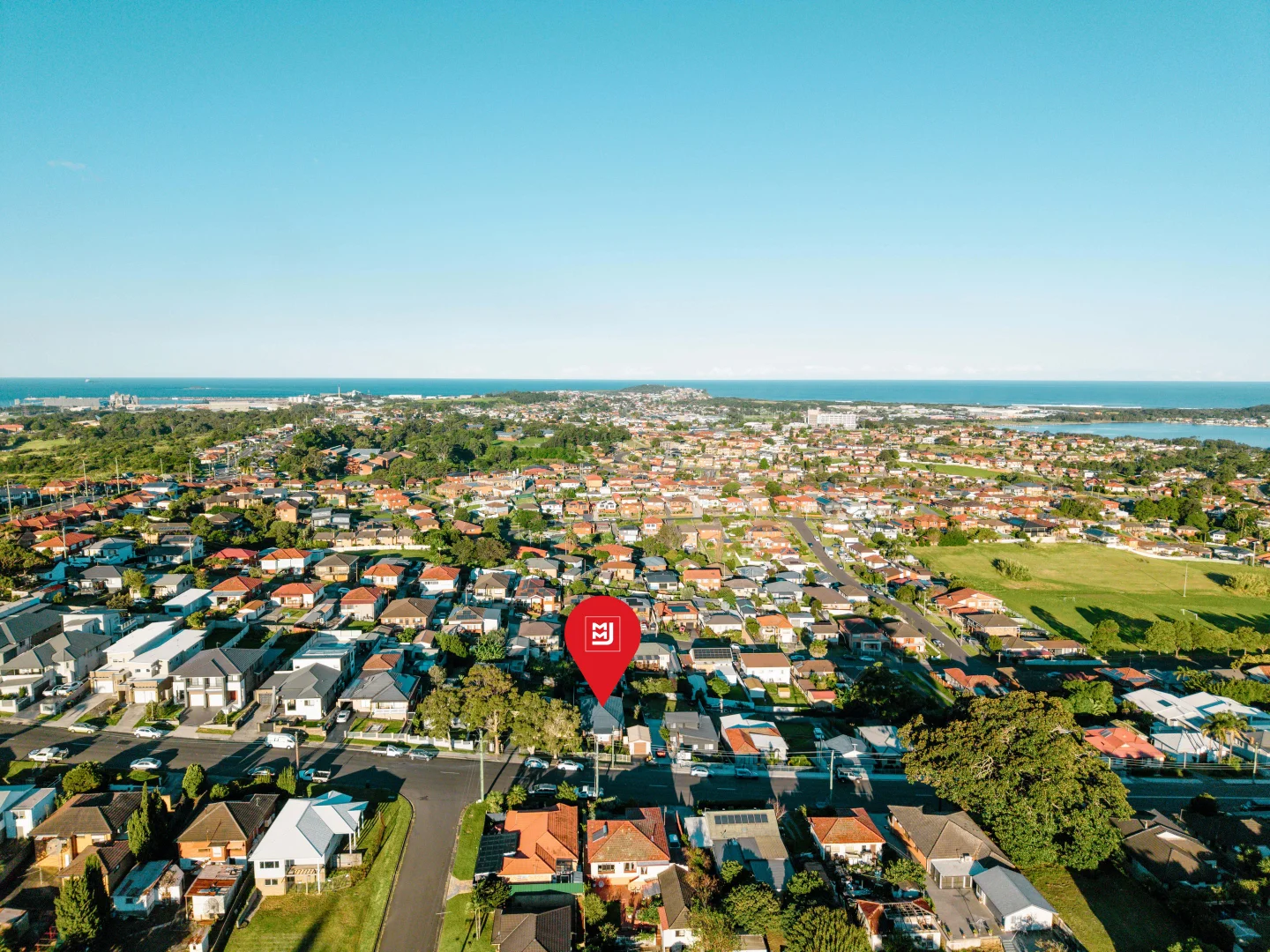 Additional image 21 of 23 Lake Heights Road, Lake Heights NSW 2502