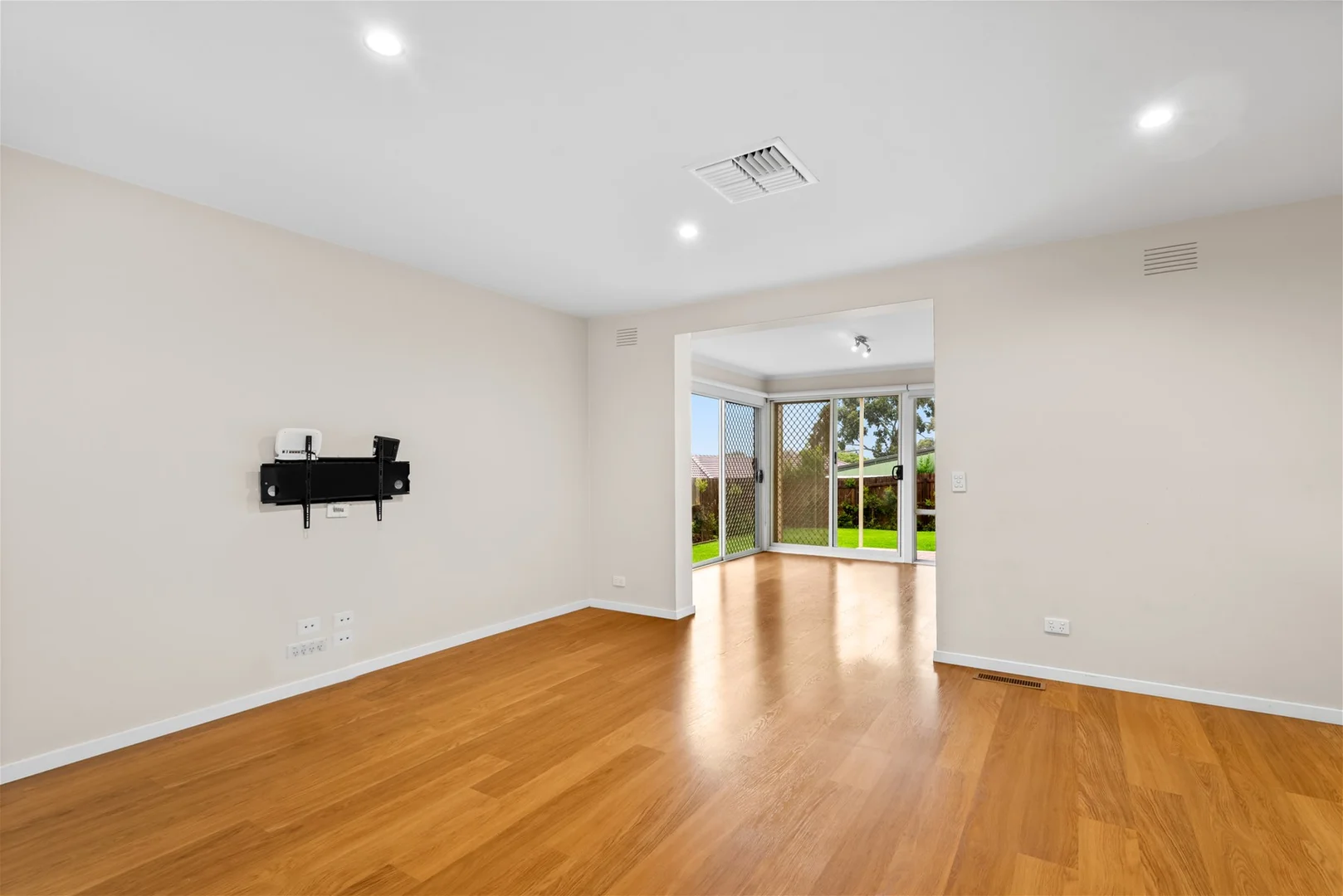 Additional image 7 of 20 Haverbrack Dr, Mulgrave VIC 3170