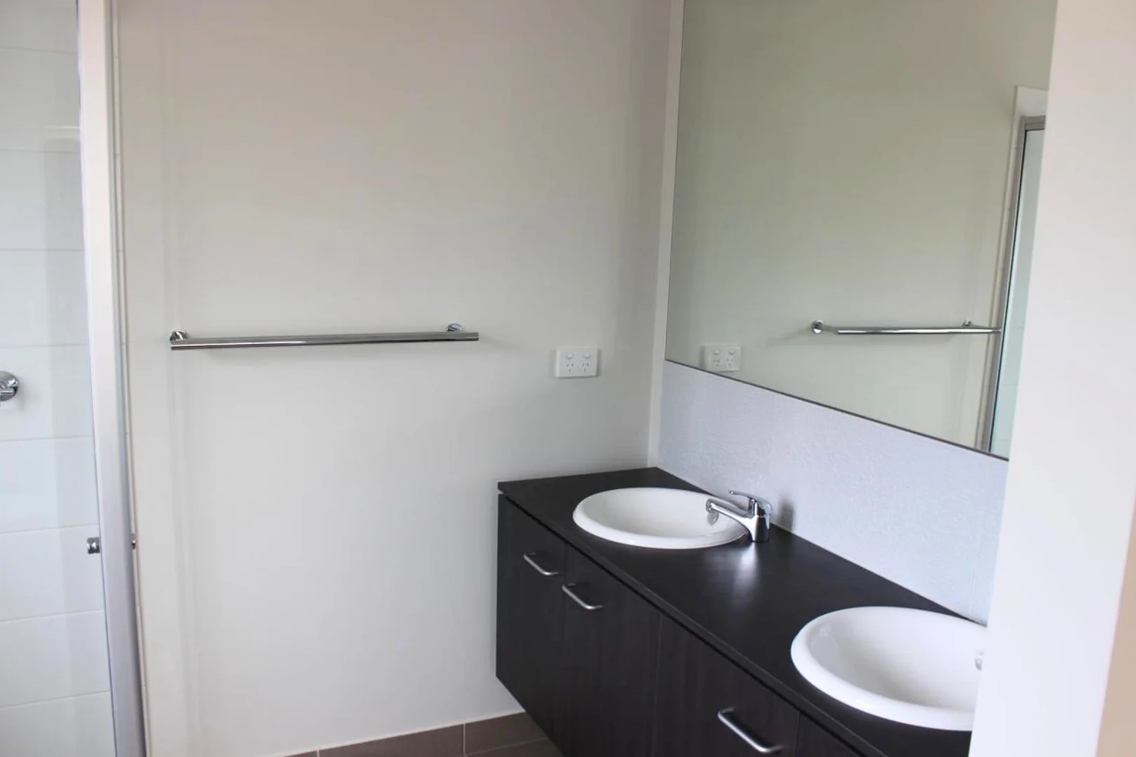 Additional image 5 of 2/5 Mitchell Avenue, Ashwood VIC 3147