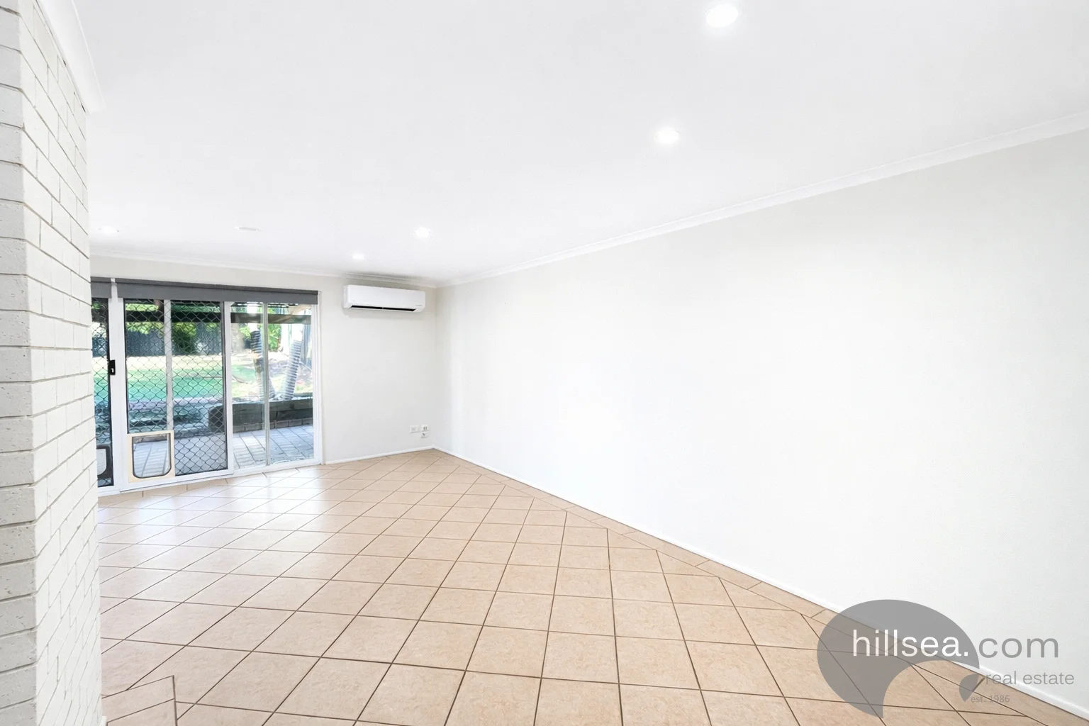 Additional image 4 of 1/8 Ash Court, Arundel QLD 4214