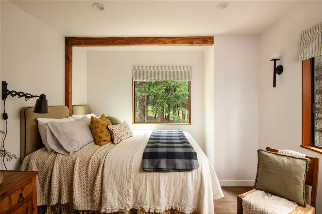 Additional image 20 of 413 Cimarron, Lake Arrowhead, CA 92352