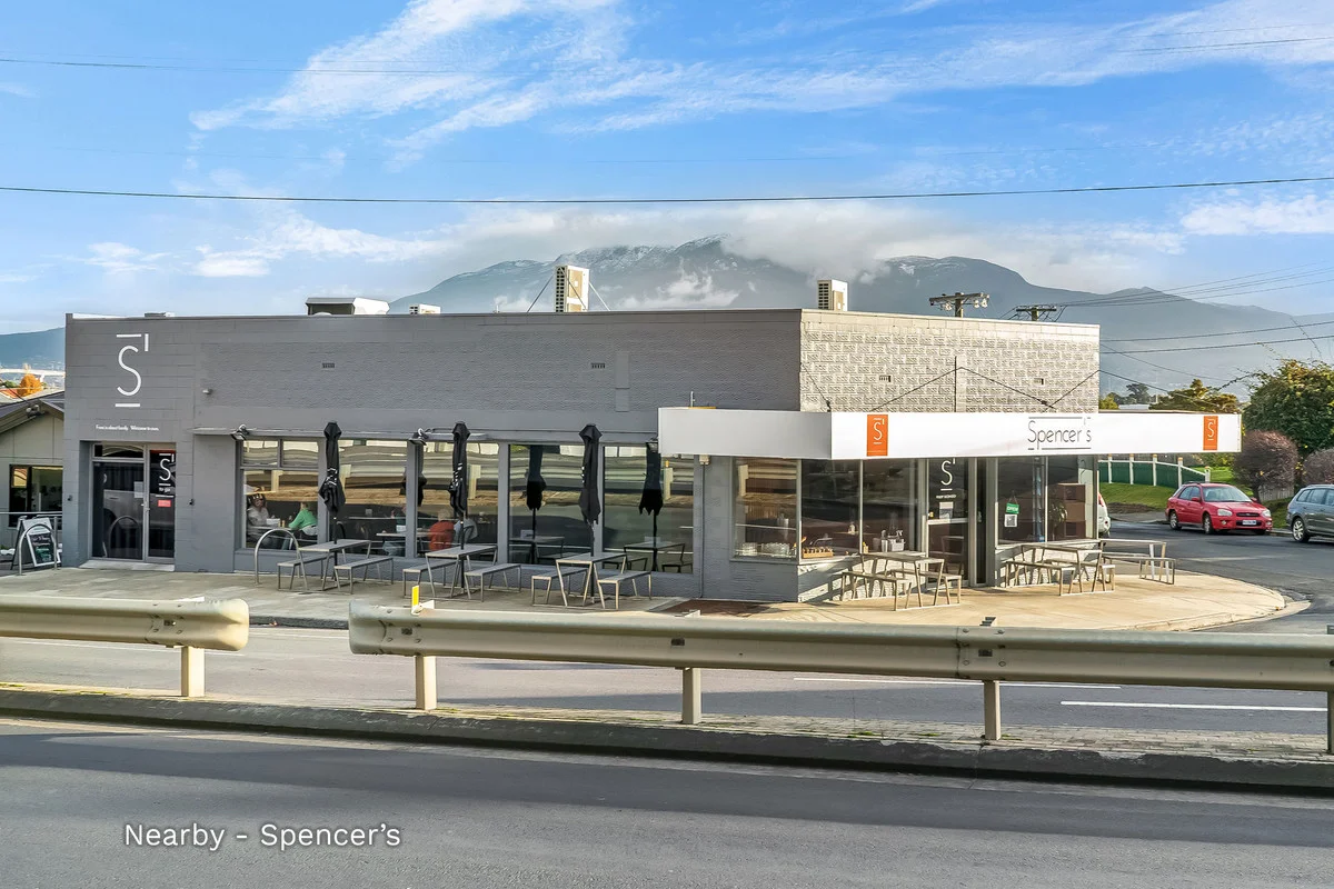 Additional image 27 of 2/170 Flagstaff Gully Road, Lindisfarne TAS 7015