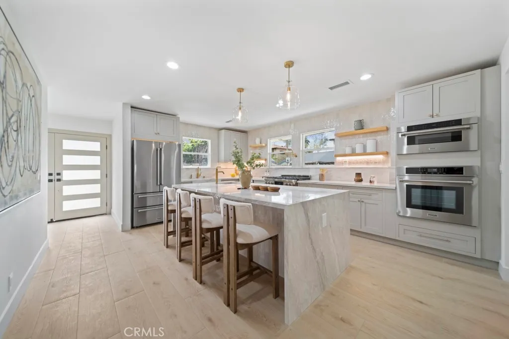 Additional image 2 of 1676 W 24th St, Los Angeles, CA 90007