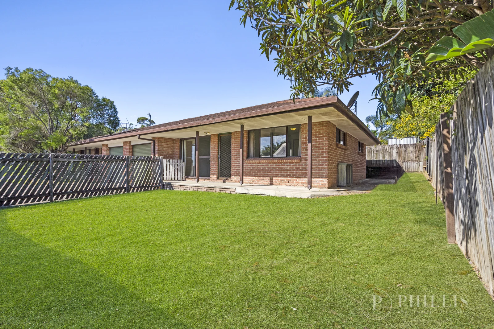 1 & 2/77 Corunna Crescent, Ashmore QLD 4214