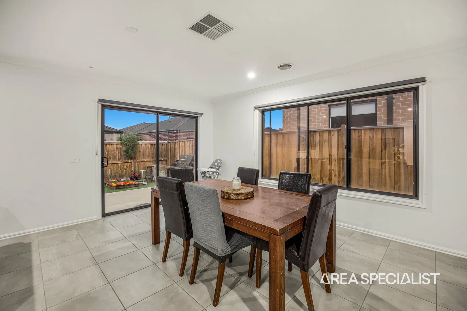Additional image 13 of 35 Skypac Street, Weir Views VIC 3338