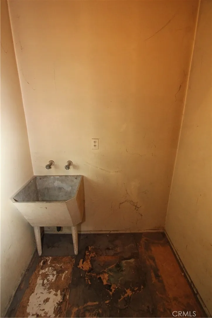 Additional image 40 of 538 Wood St, Santa Ana, CA 92703