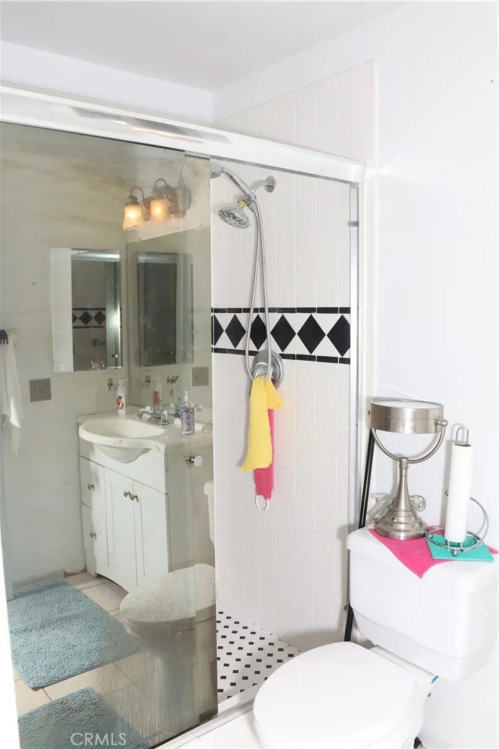 Additional image 20 of 1505 S Raitt St Unit 97, Santa Ana, CA 92704