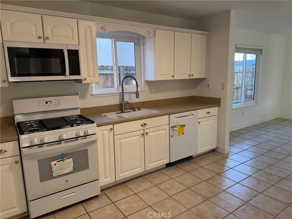Additional image 61 of 10333 Tamarisk Avenue, Hesperia, CA 92345