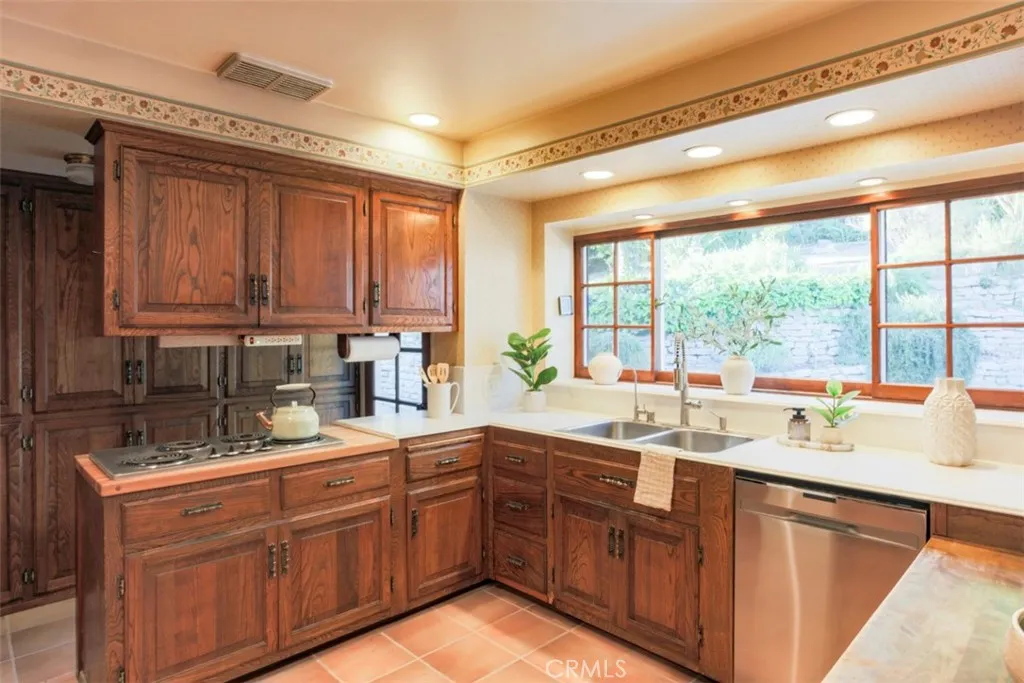 Additional image 13 of 8450 Via Sierra Ramal Ave, Whittier, CA 90605