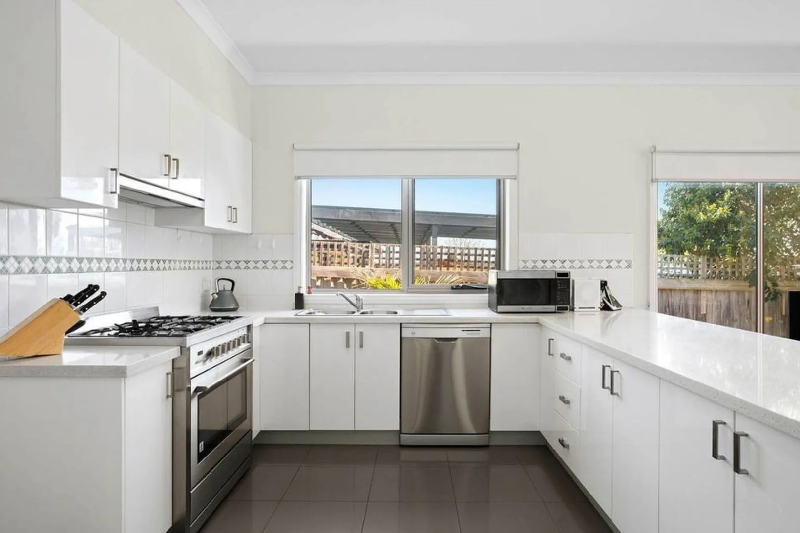 Additional image 2 of 247A Manchester Road, Mooroolbark VIC 3138