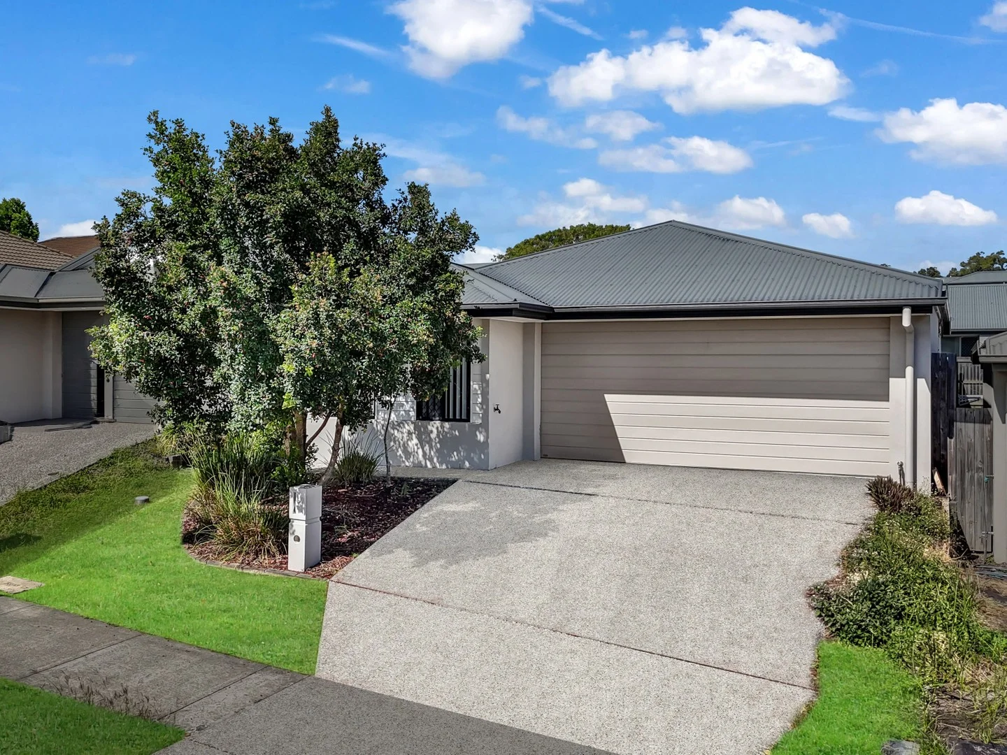 60 Pepper Tree Drive, Holmview QLD 4207