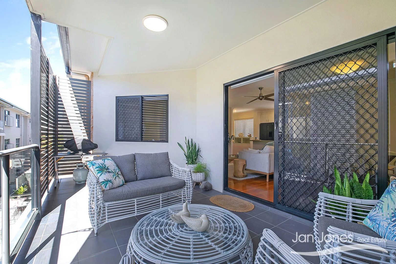 Additional image 8 of Unit 8/12-14 Georgina Street, Woody Point QLD 4019