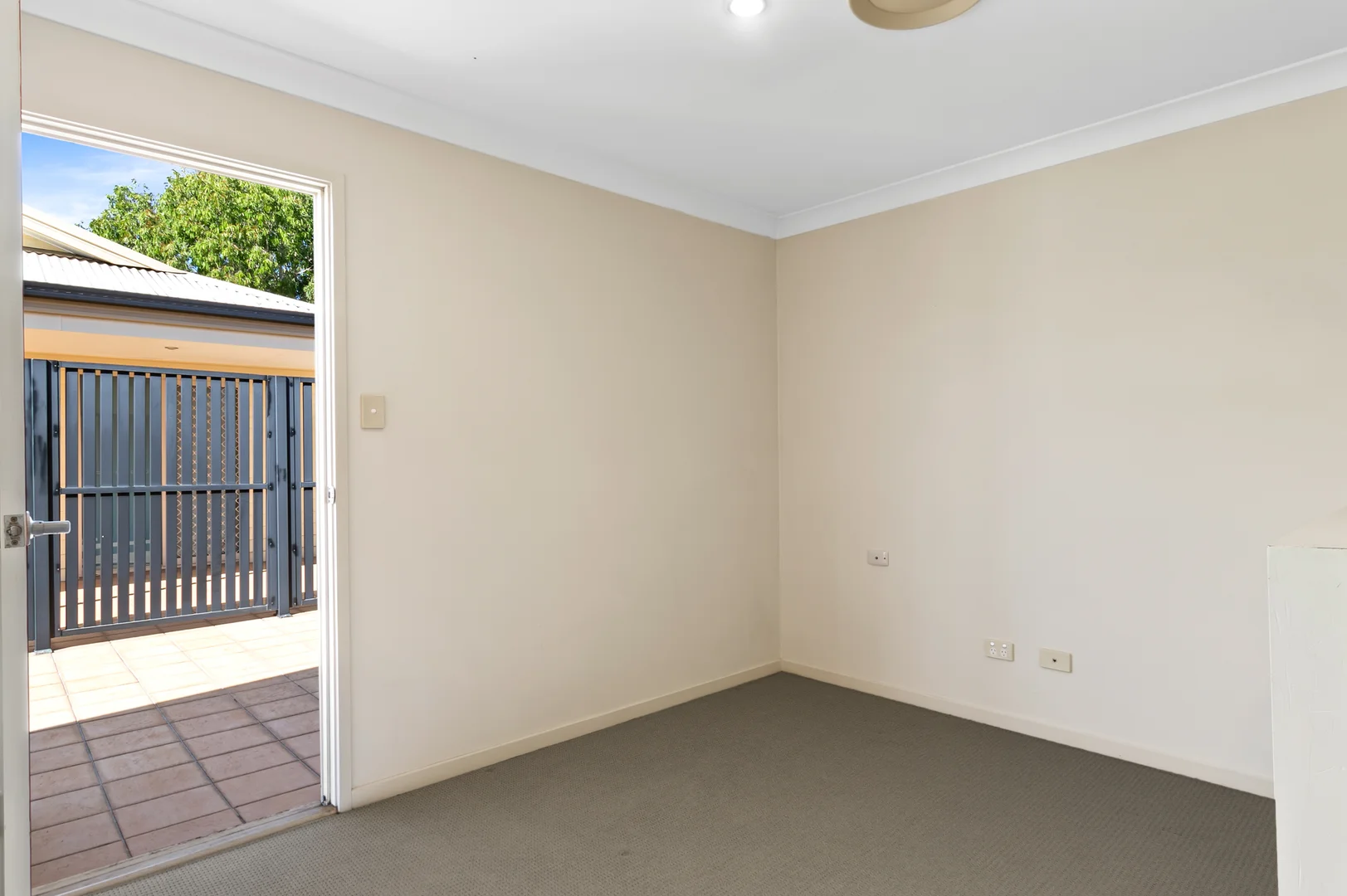 Additional image 4 of 1/65 Kitchener Street, Coorparoo QLD 4151