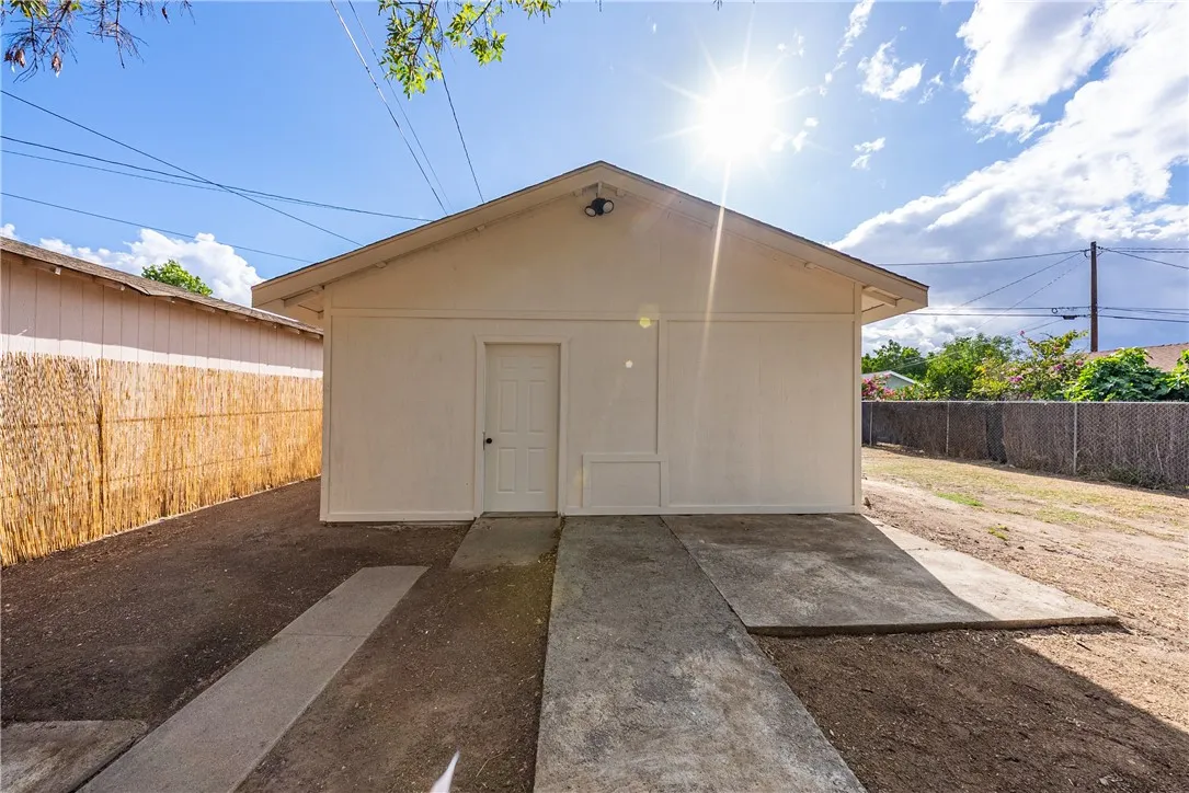 Additional image 63 of 946 Cedar Street, Corona, CA 92879