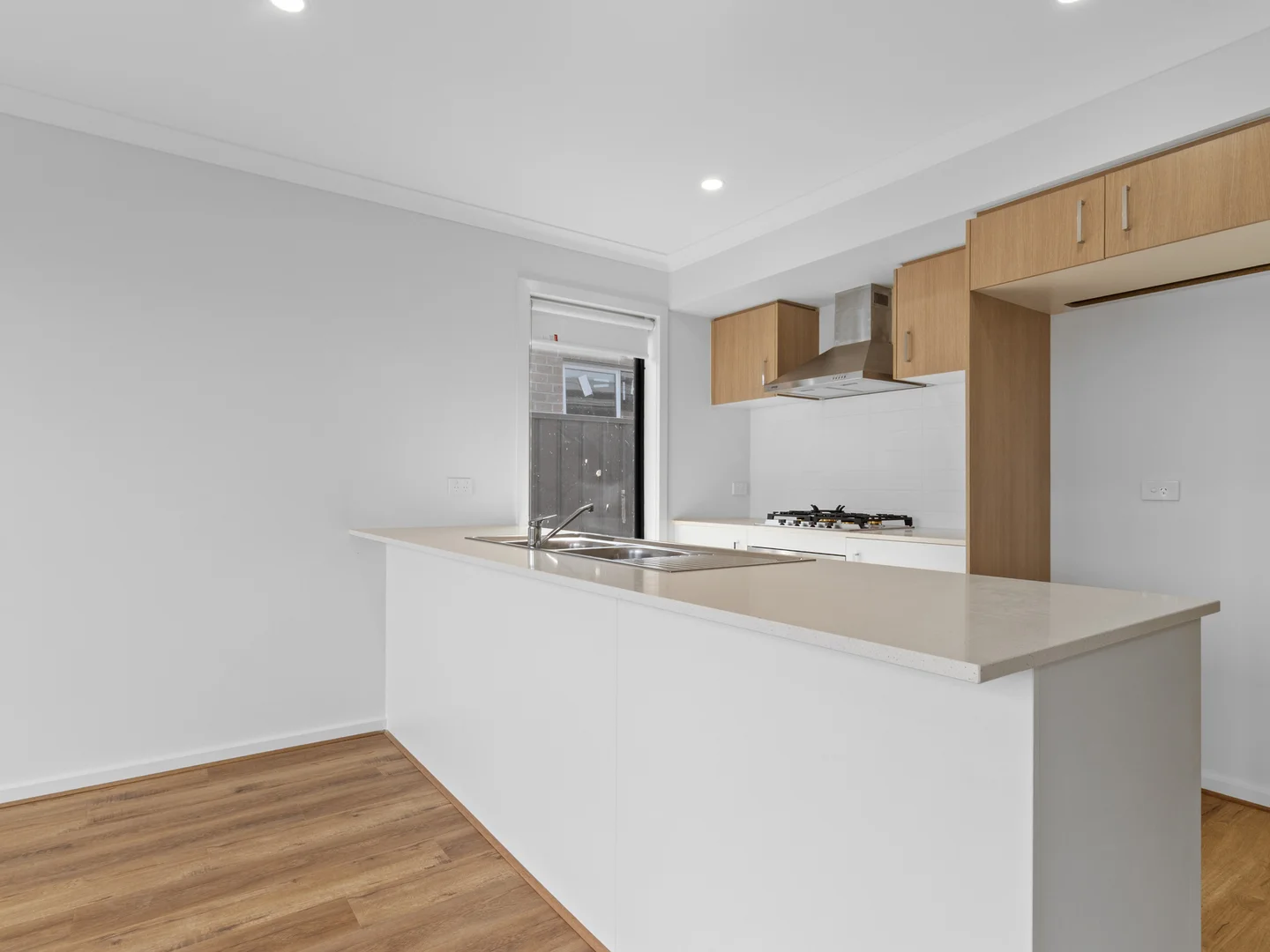 Additional image 4 of 97 Adelong Boulevard, Cobblebank VIC 3338