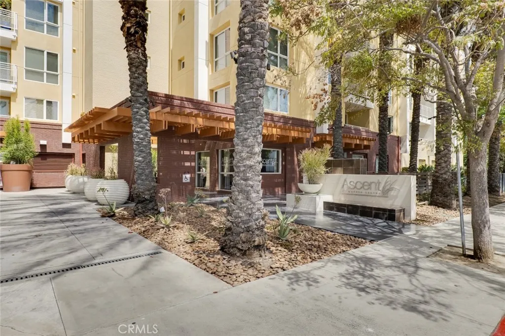 Additional image 94 of 21301 Erwin Street Unit 228, Woodland Hills, CA 91367