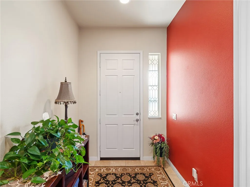 19330 Galloping Hill Rd, Apple Valley, CA 92308 photo 5