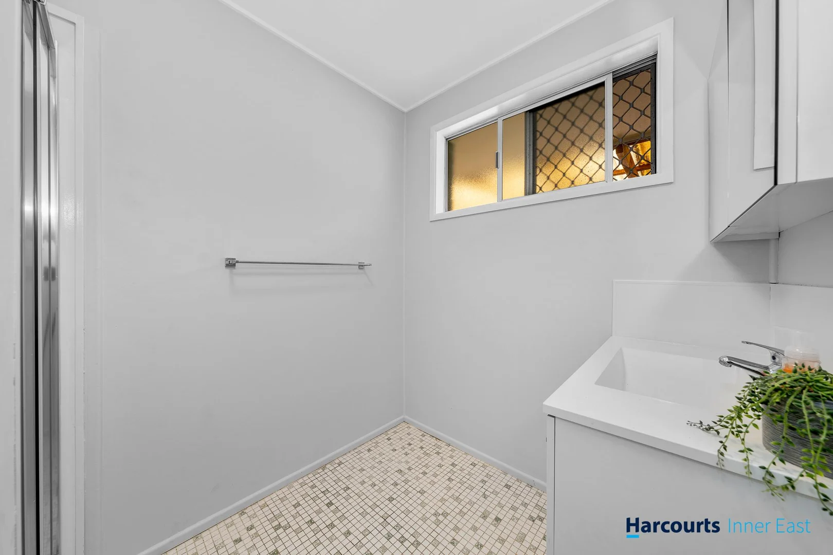 Additional image 8 of 1/150 Russell Street, Cleveland QLD 4163