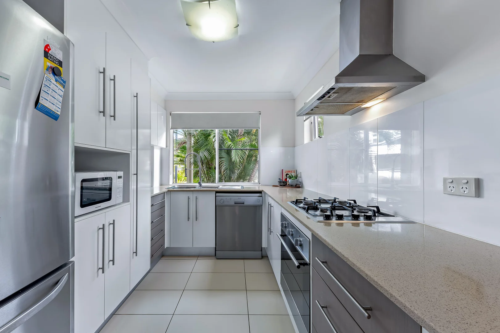Additional image 6 of 11/65 Manooka Drive, Cannonvale QLD 4802