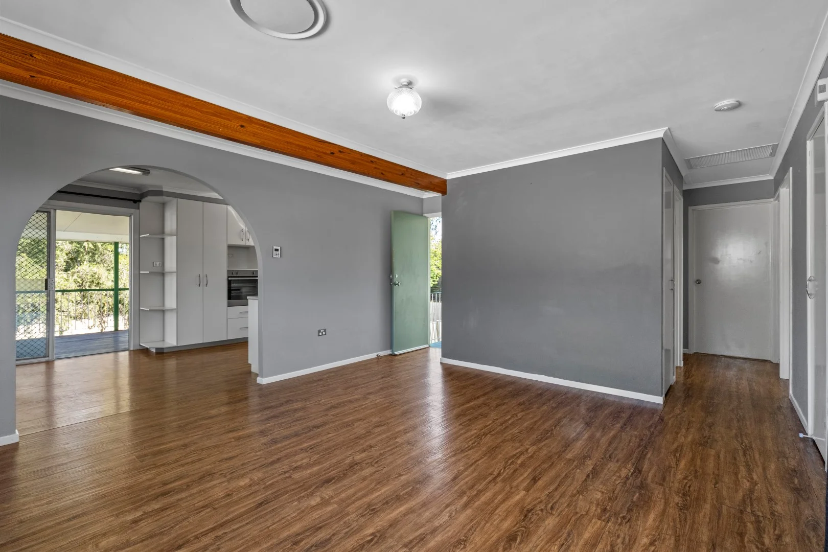 Additional image 2 of 221 Blackstone Road, Silkstone QLD 4304