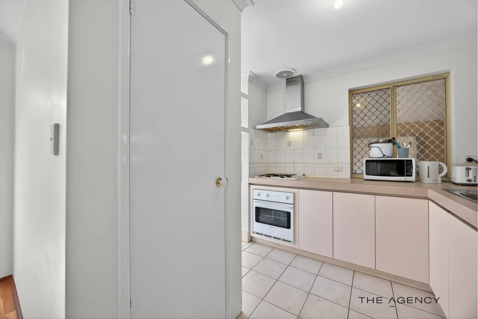 Additional image 15 of 3/5 Chapman Road, St James WA 6102