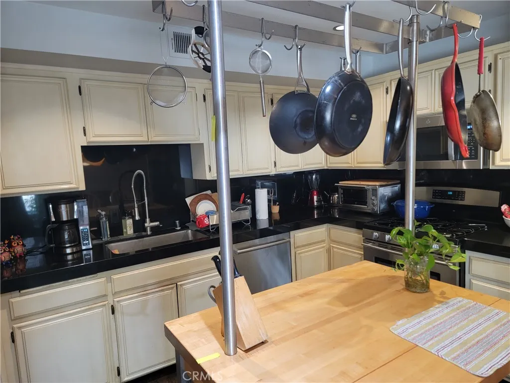 Additional image 8 of 4134 Tujunga Ave Unit 104, Studio City, CA 91604