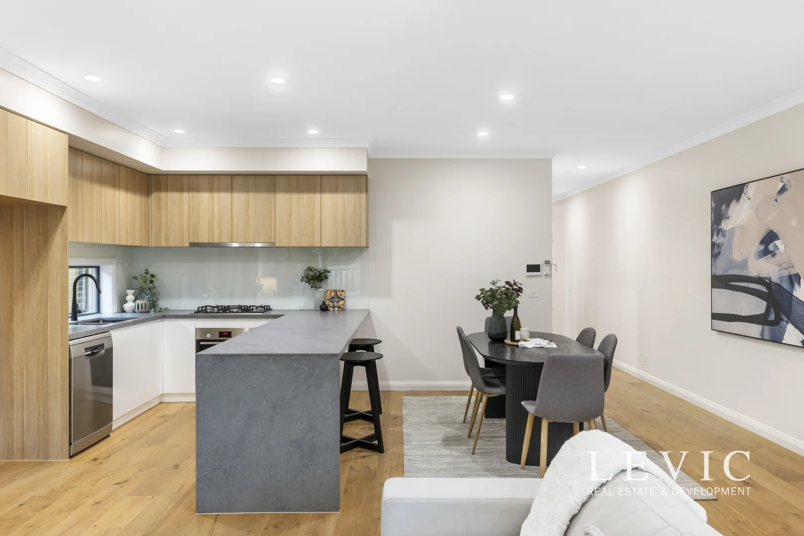 Additional image 3 of 2/108 Brunswick Road, Mitcham VIC 3132