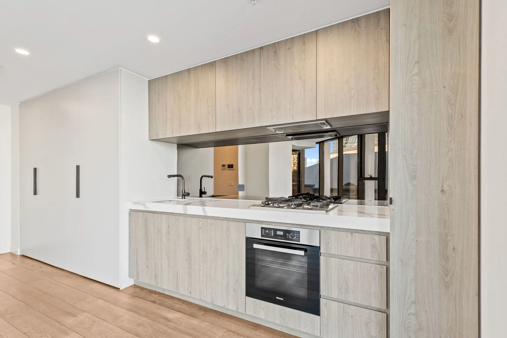 Additional image 3 of 808/393 Spencer St, West Melbourne VIC 3003
