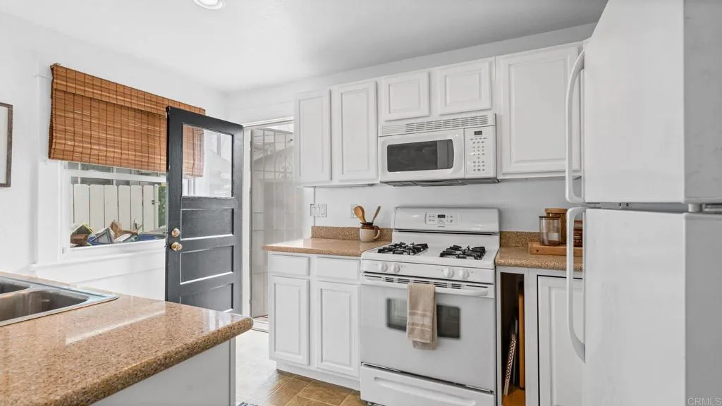 Additional image 13 of 3963 33Rd Street, San Diego, CA 92104