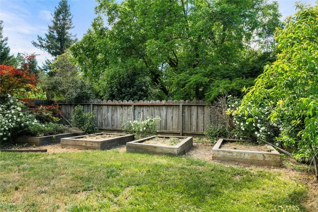 Additional image 77 of 2897 Cussick AVE, Chico, CA 95973