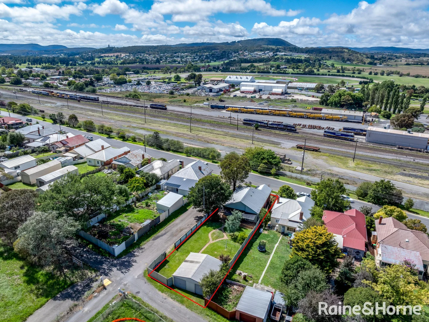 Additional image 2 of 30 Sloane Street, Goulburn NSW 2580