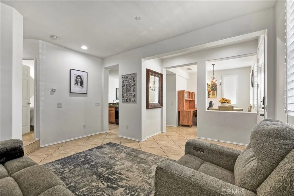 Additional image 4 of 3894 Polk St, Riverside, CA 92505
