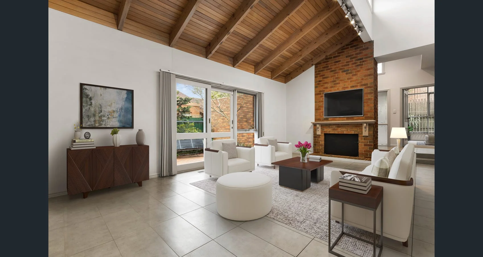 10 Wenden Grove, St Kilda East VIC 3183